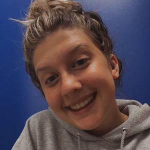 Meet your Posher, Jade